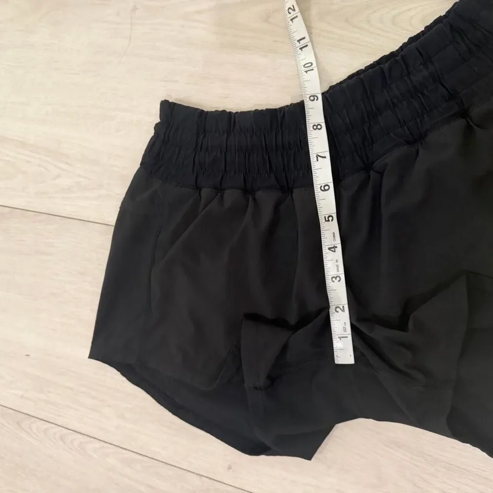 Lululemon women’s black shorts size s